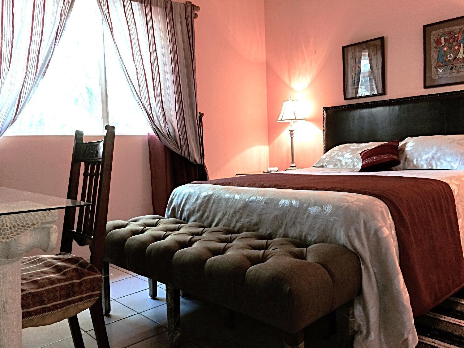 Dickinson Guest House, Guadalajara Expo Bagian luar foto